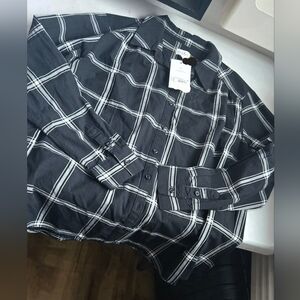 Ingrid & Isabel Women's Button Front Shirt B & W Plaid  Maternity Blouse Size M